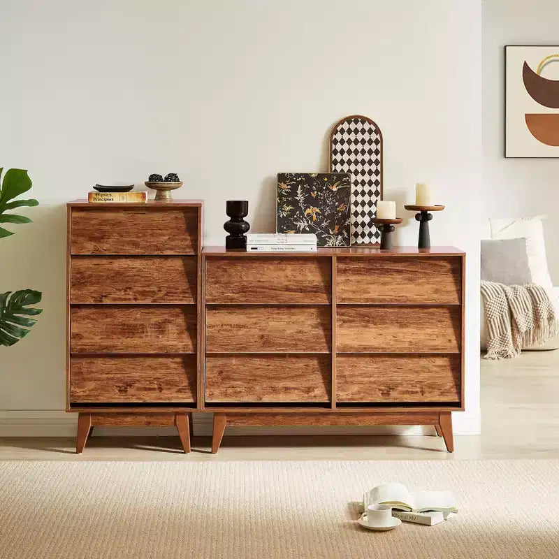 Commode à tiroirs avec design biseauté et pieds en bois massif, options 4 ou 6 tiroirs
