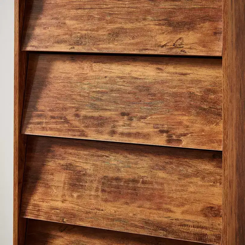 Commode à tiroirs avec design biseauté et pieds en bois massif, options 4 ou 6 tiroirs