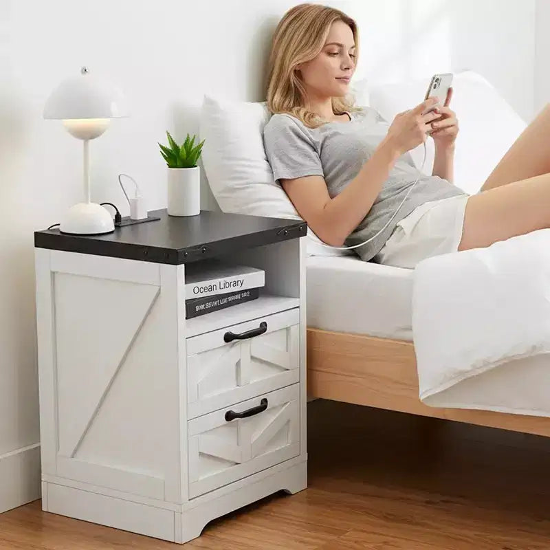 Table de chevet avec station de recharge, 2 prises CA et 2 ports USB, Table de chevet industrielle avec 2 tiroirs pour chambre à coucher