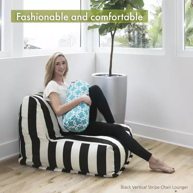Chaise longue pouf, billes de polystyrène 50 % recyclées, usage intérieur, 91 cm L x 68 cm l x 61 cm H