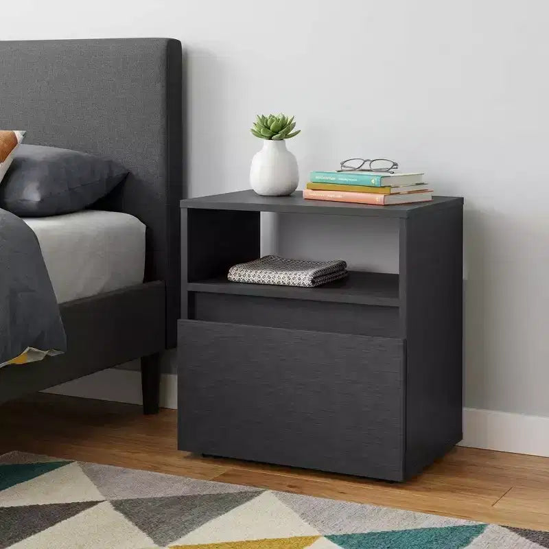 Table de chevet en bois noir 21" avec un tiroir et une étagère ouverte