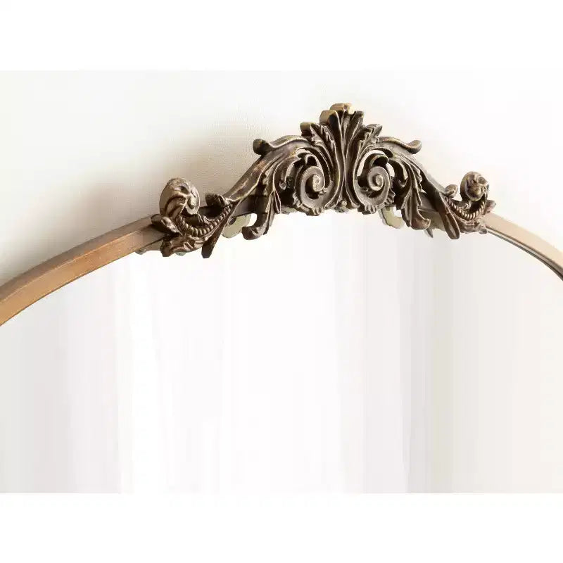 Miroir mural arche traditionnel 33"x26" avec étagère